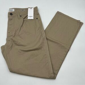 Men’s Goodfellow straight kakhi pants SZ 34X32.